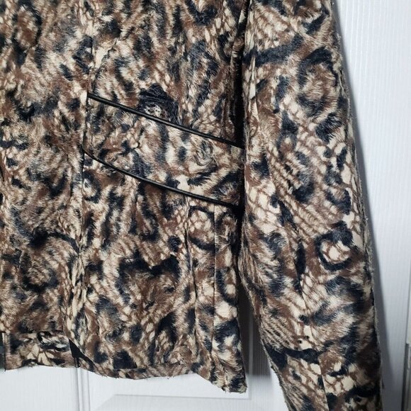 Chicos 2 Queen of Elegance Margaret Jacket Animal Faux Fur Lined Womens Large - Picture 8 of 11